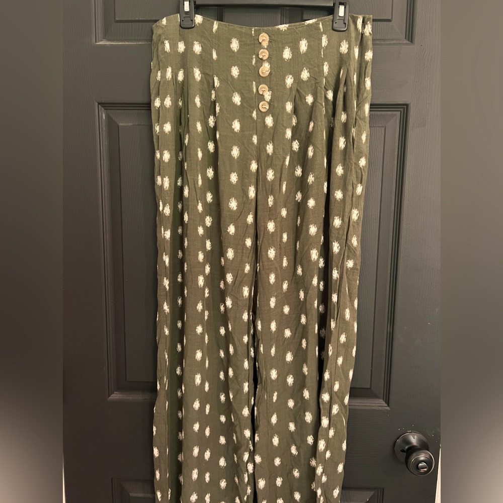Catos Olive Green Pants